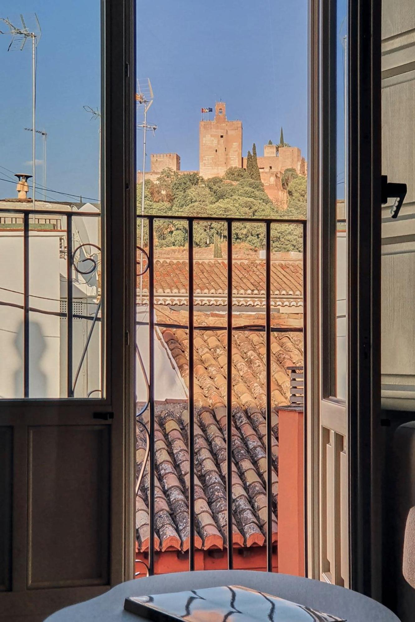 شقة U-Sense Granada Gran Via المظهر الخارجي الصورة